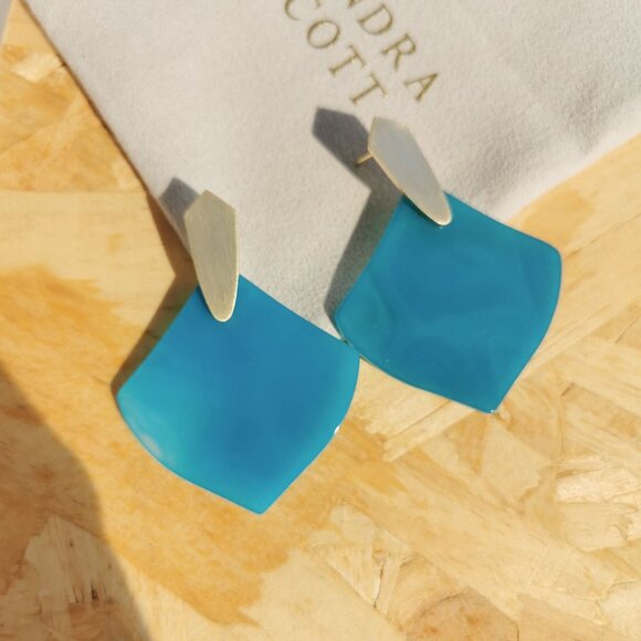 NEW | Kendra Scott Astoria Gold Teal Agate Earrings - Picture 3 of 4